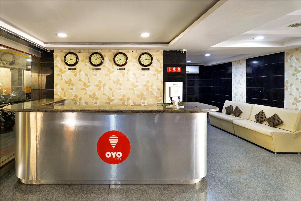 Capital O Hotel Central Park Near Birla Mandir Hyderabad Exterior photo